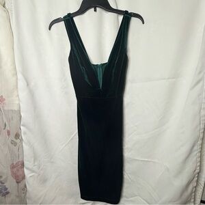 Windsor/ green Esmeralda velvet dress